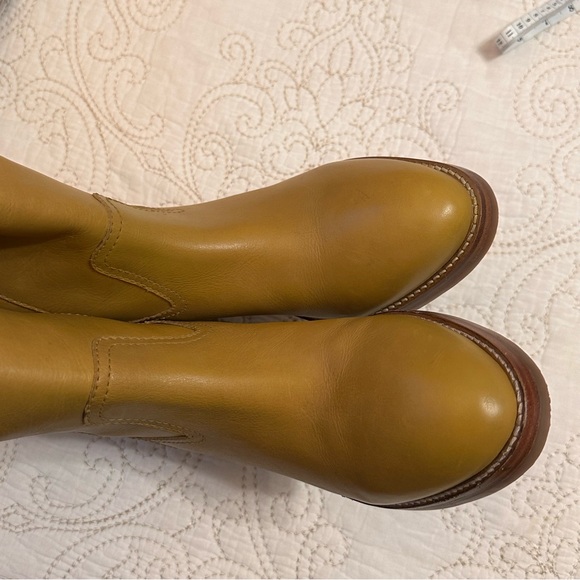 Frye leather banana yellow 14L tall boots - Picture 5 of 6